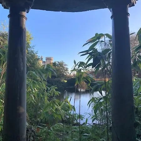 Castle Wing Barmeath Estate 度假居 *