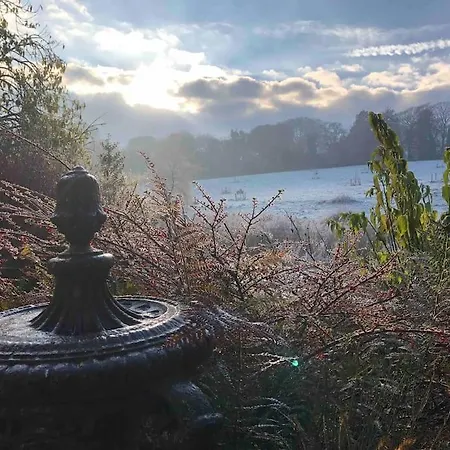 Castle Wing Barmeath Estate 度假居 *